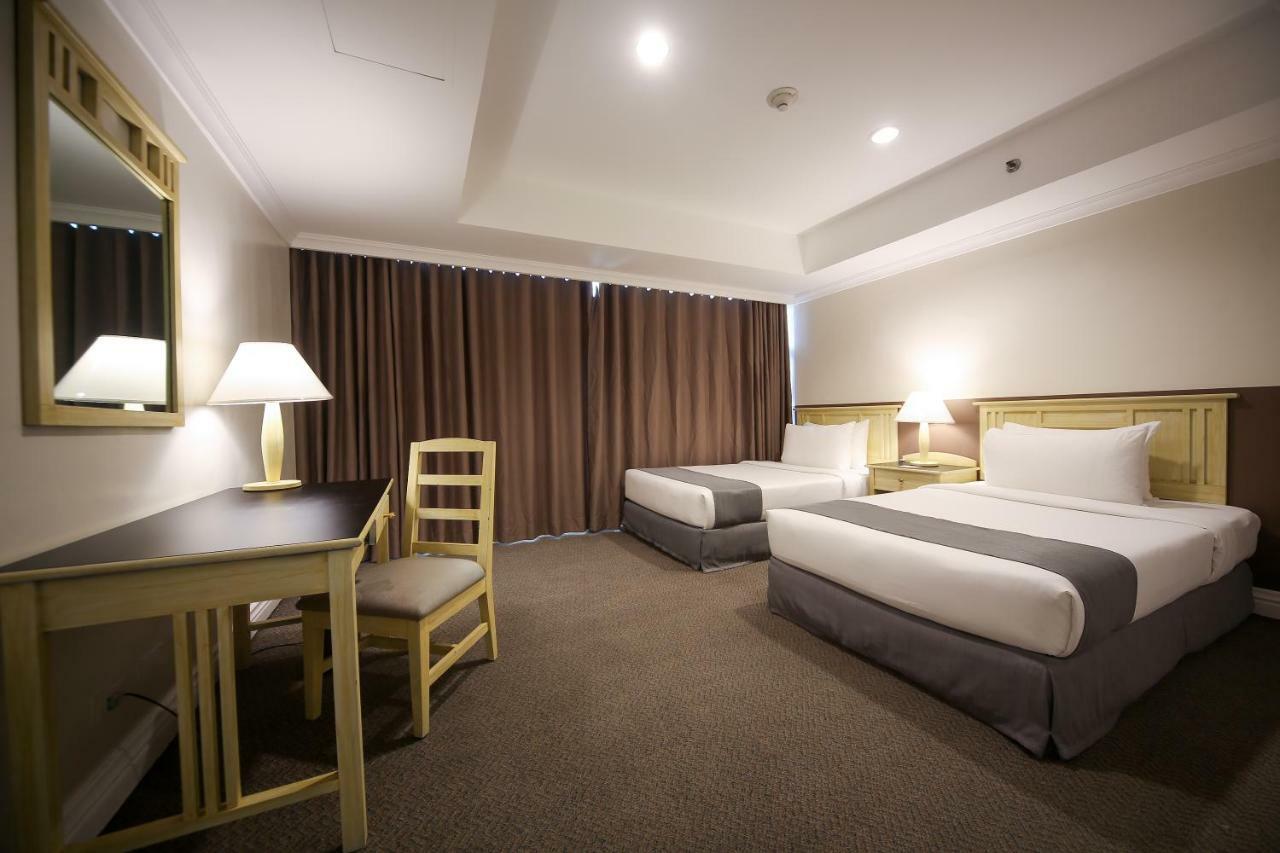 Infinity Tower Suites Makati City Luaran gambar
